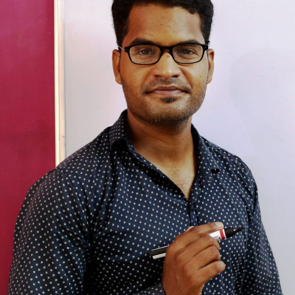 Shahzad_sir_physics_faculty_for_class_11th_12th_neet_jee_mains_and